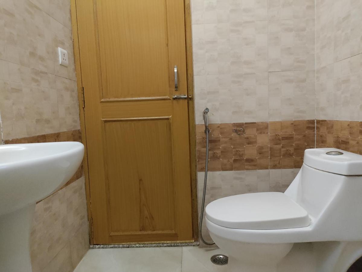 Tulip Palm Hotell Jaipur Exteriör bild