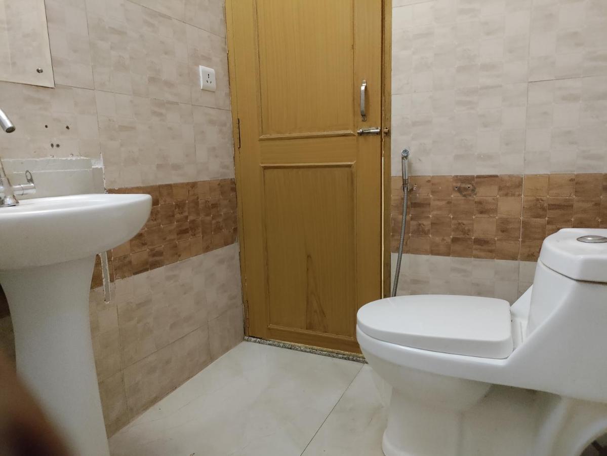 Tulip Palm Hotell Jaipur Exteriör bild